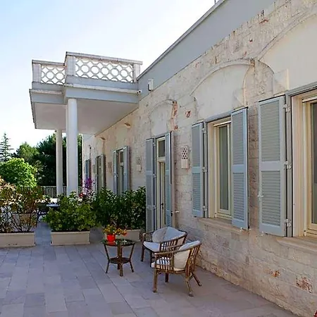 Rosato Aparthotel 4*